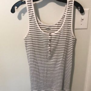 Old Navy Slim Fit Tank